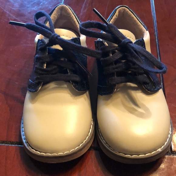 FootMates Shoes Footmates Connor Dress Shoe 8 Wide Poshmark